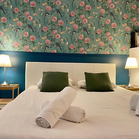דירות פריז Elegant Triplex - Tour Eiffel Invalides מראה חיצוני תמונה