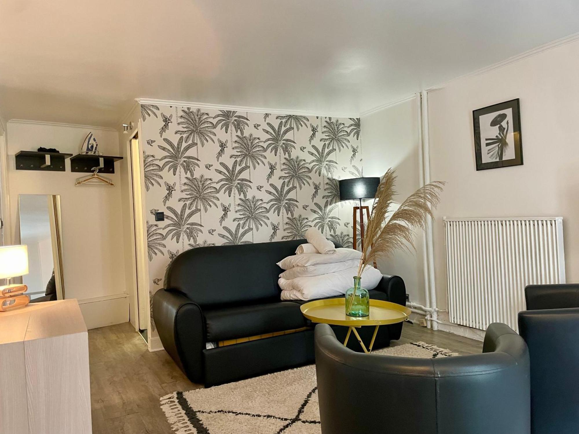 דירות פריז Elegant Triplex - Tour Eiffel Invalides מראה חיצוני תמונה
