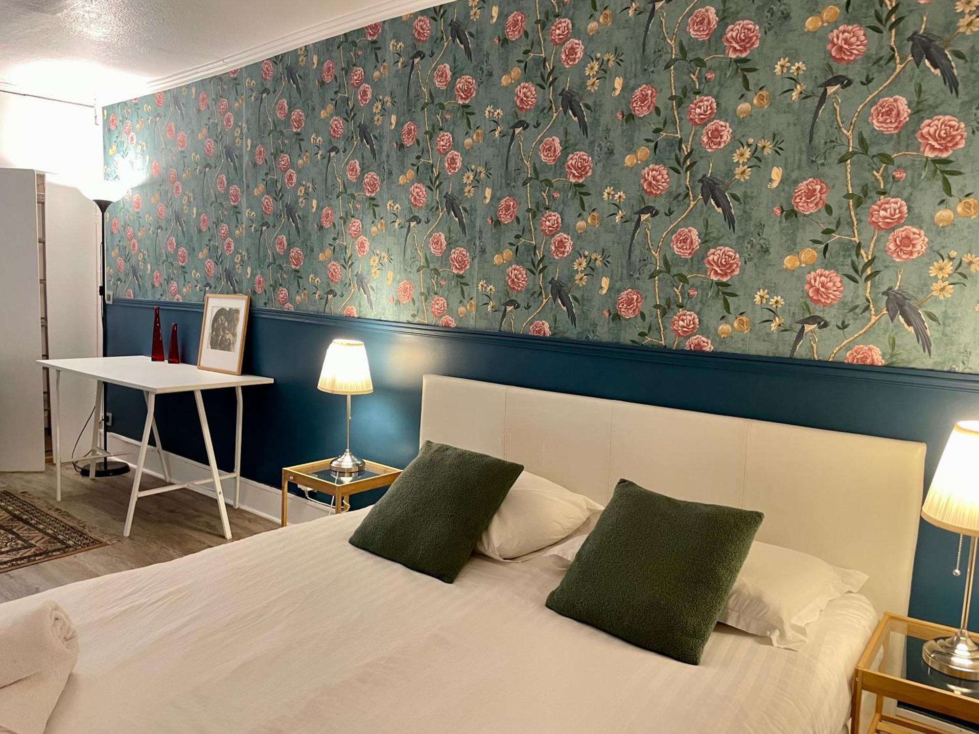 דירות פריז Elegant Triplex - Tour Eiffel Invalides מראה חיצוני תמונה